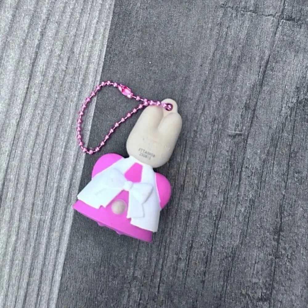 Sanrio marron cream flat keychain pink brown